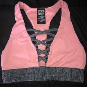 VICTORIAS SECRET PINK SPORTS BRA SIZE SMALL